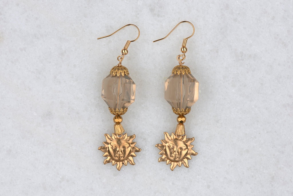 Revel in Summer all year long with these Sun Lover Earrings!