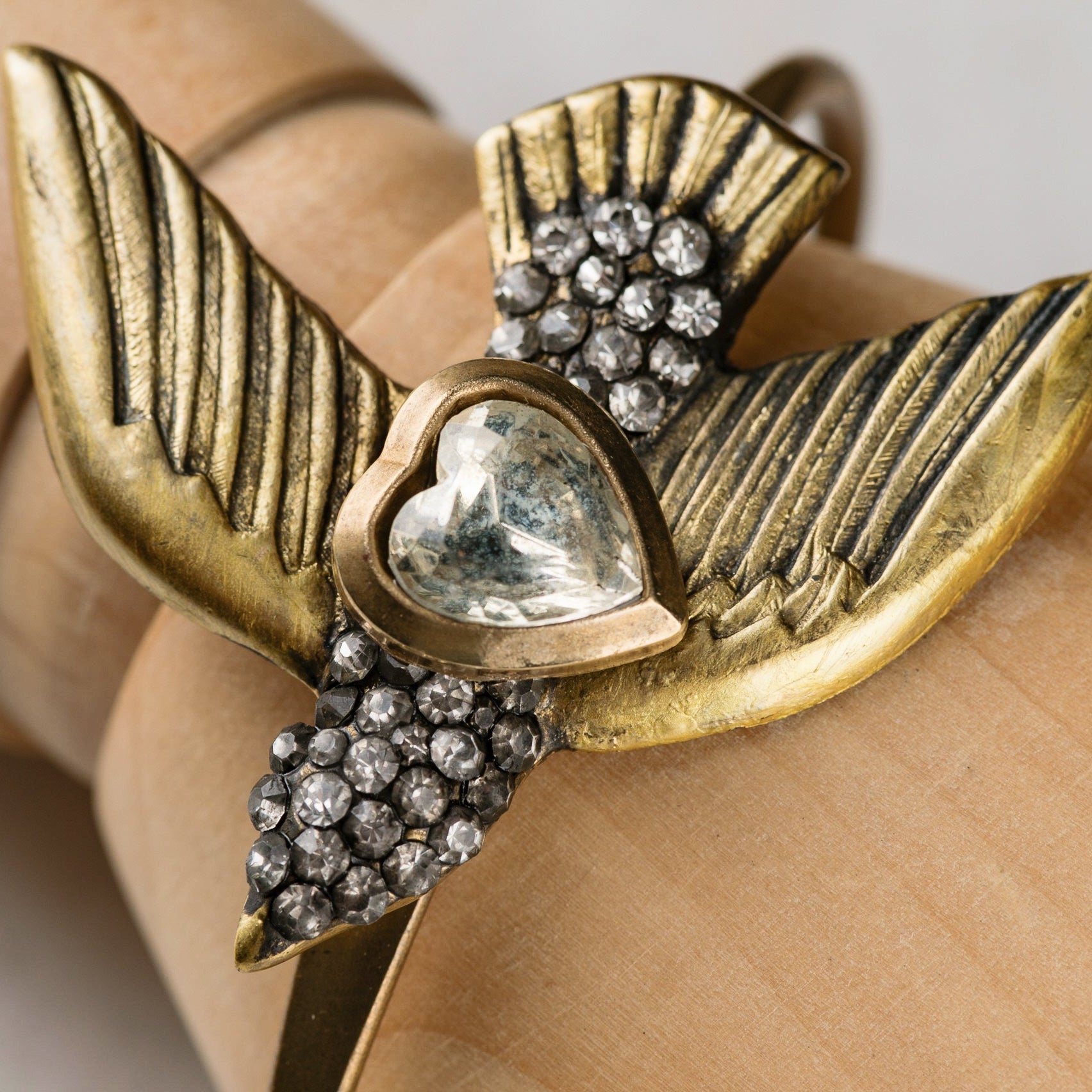 Lovebird | Cuff | Contemporary Jewellery | Handmade in Australia