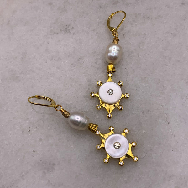 Amazon Pearl Earrings