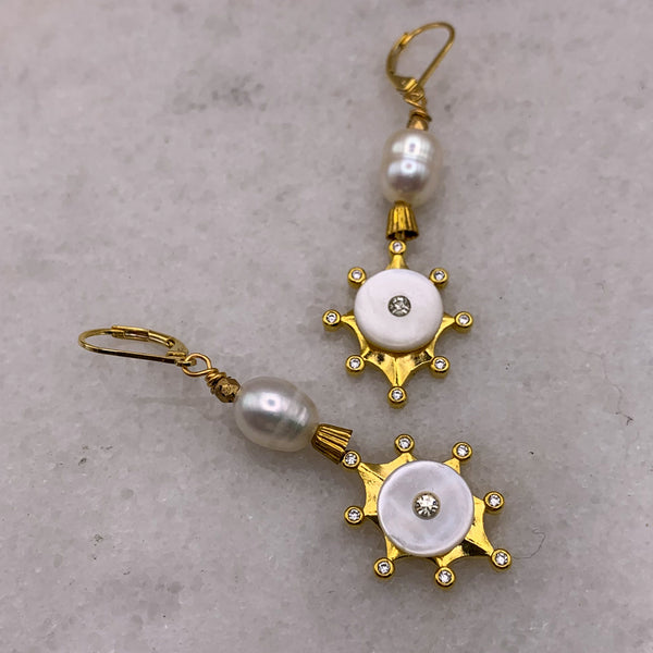 Amazon Pearl Earrings