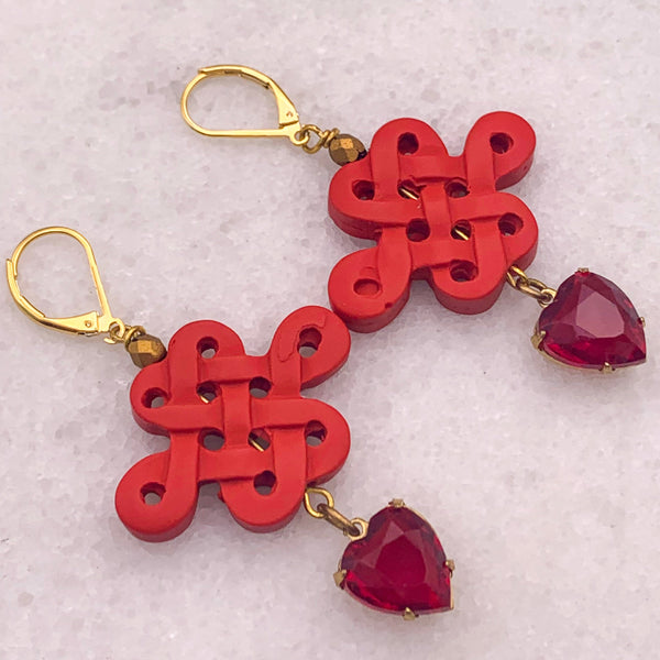 Vintage Ruby Crystal Heart&nbsp;
Chinese Good Luck Talisman
16 Carat Gold Filled Ear Post