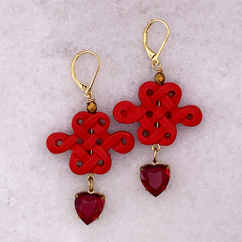 Vintage Ruby Crystal Heart&nbsp;
Chinese Good Luck Talisman
16 Carat Gold Filled Ear Post