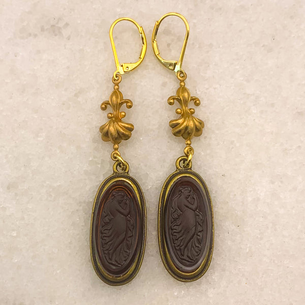 Vintage Carved Grecian Goddess | Golden Fleur de Lis | Classic Design | Handmade in Australia 