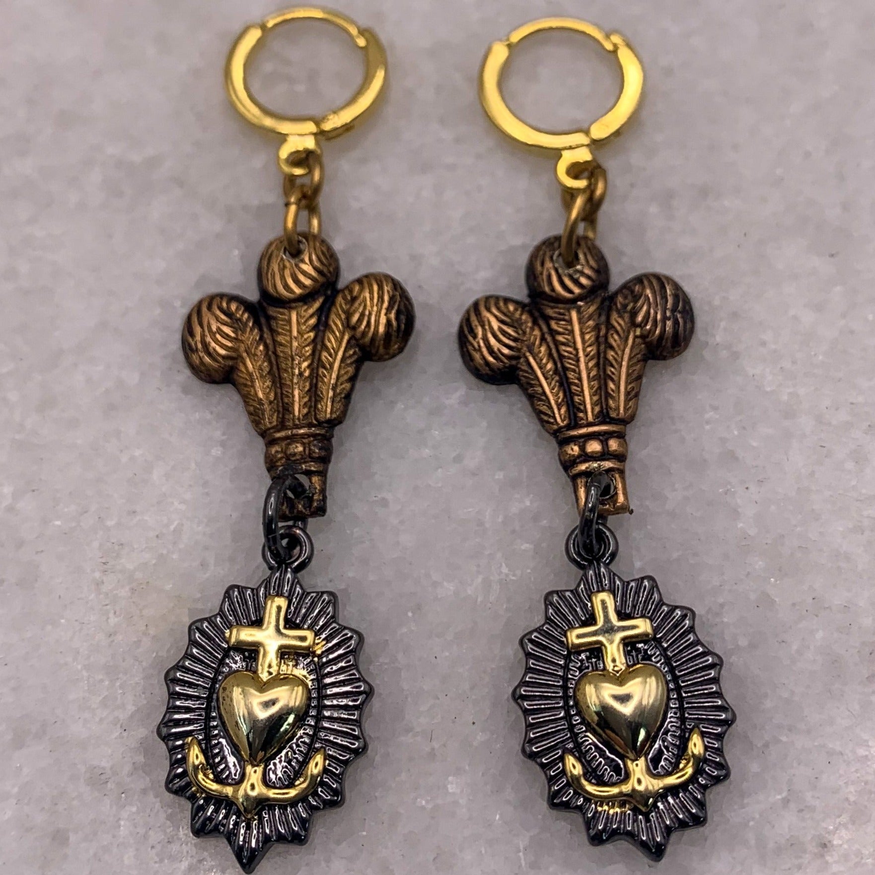 Romantic Earrings | Sacred Heart | Vintage Upcycled | Artisan Jewellery